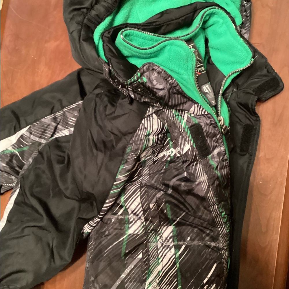 ZeroXPosur Boys Jacket - Picture 11 of 11